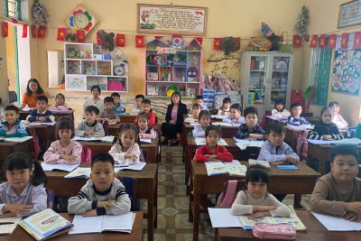 SÔI NỔI CÁC HOẠT ĐỘNG KỶ NIỆM NGÀY THÀNH LẬP QUAN ĐỘI NHÂN DÂN VIỆT NAM 22/12 TẠI TRƯỜNG TIỂU HỌC YÊN ĐỊNH