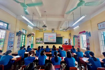 Bồi dưỡng chuyên môn nghiệp vụ cho giáo viên thông qua sinh hoạt chuyên môn theo nghiên cứu bài học tại trường Tiểu học thị trấn Yên Định, huyện Hải Hậu, tỉnh Nam Định.