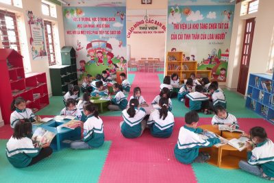 KHƠI DẬY NIỀM ĐAM MÊ ĐỌC SÁCH THÔNG QUA MÔ HÌNH THƯ VIỆN TIÊN TIẾN